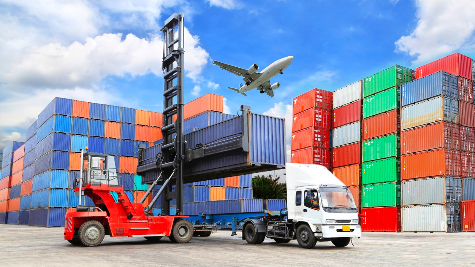Supply Chain Solutions in UAE Aero Freight